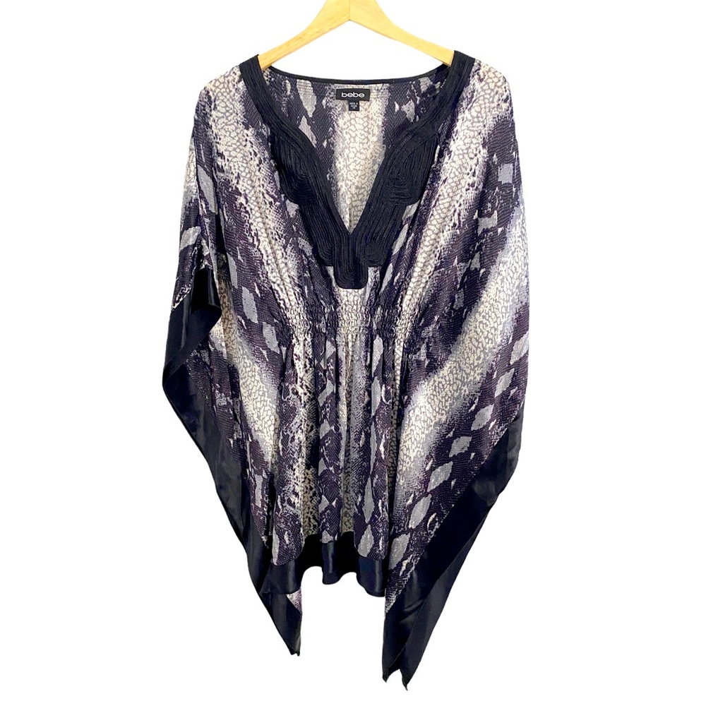 Bebe Silk Black Gray & White Snake Print Coverup Tunic, Size XS